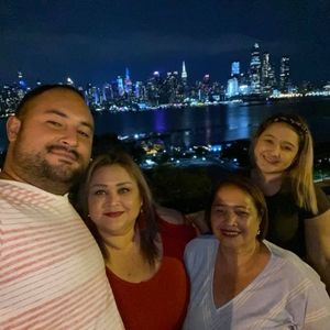 Meet your Posher, Maykol